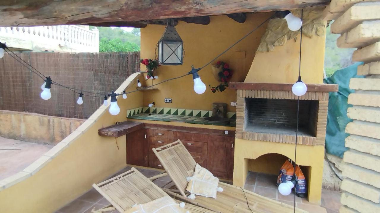 סנט פר דה ריבס Amira Home Near Sitges מראה חיצוני תמונה